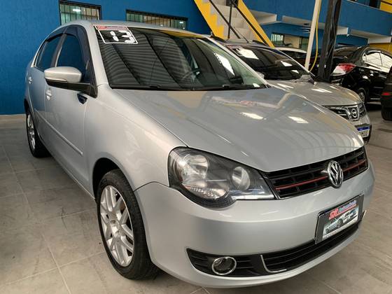 VOLKSWAGEN POLO SEDAN 1.6 MI 8V FLEX 4P MANUAL VOLKSWAGEN POLO SEDAN 1.6 MI 8V FLEX 4P MANUAL